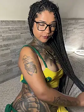 Snapshot of xbigpeach chatting on 02-08-26, 11:57 xbigpeach online show from 02-08-26, 11:57