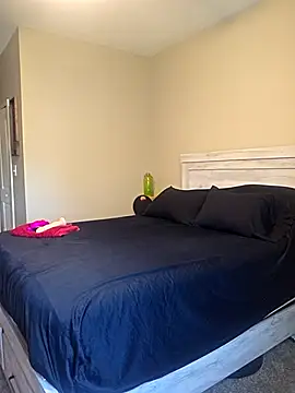 Calimarina online show from 10-28-25, 06:10