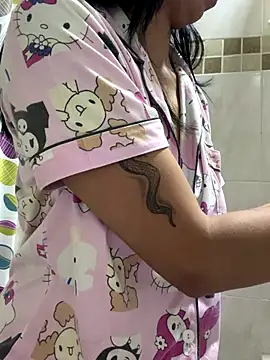 Clawd hot online show from 12-17-25, 01:39