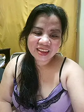 hotlyn45 online show from 10-21-25, 12:17