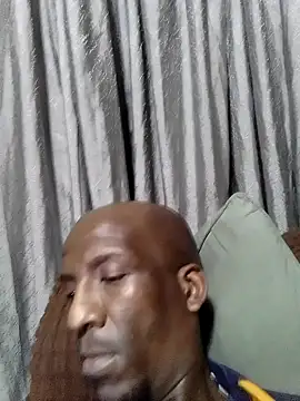 longdickson12345 online show from 11-05-25, 02:44