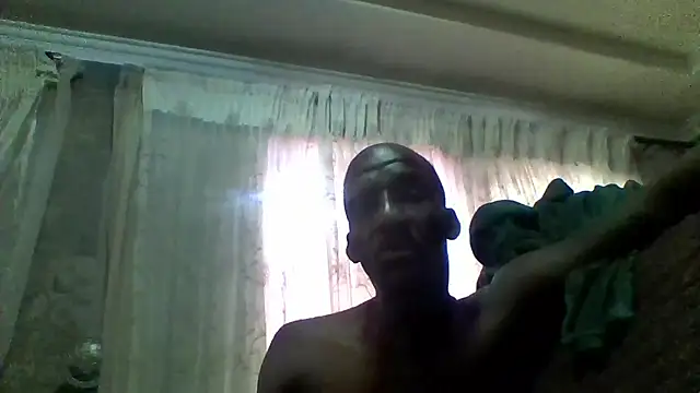 longdickson12345 online show from 01-09-26, 04:15