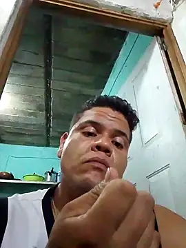Snapshot of Maniakone chatting on 09-10-25, 03:28 Maniakone online show from 09-10-25, 03:28