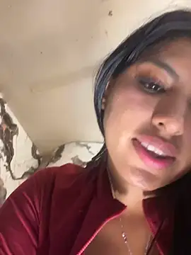 BrunetteBliss69 online show from 05-15-26, 11:56