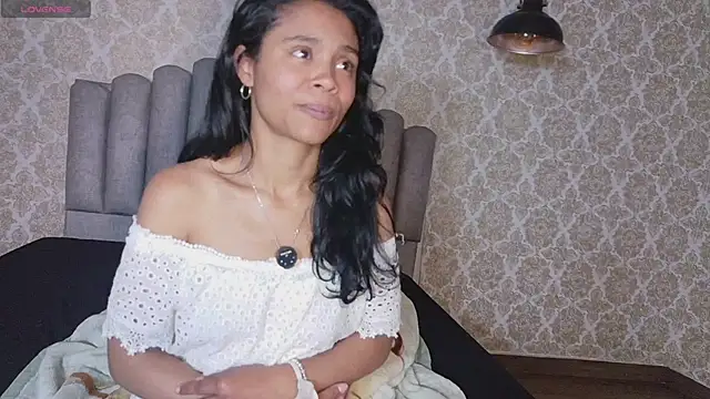 Snapshot of Kristall_06 chatting on 03-02-26, 07:15 Kristall 06 online show from 03-02-26, 07:15