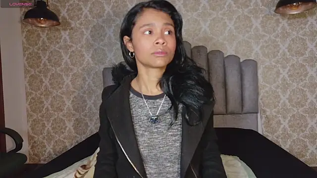 Snapshot of Kristall_06 chatting on 03-06-26, 03:36 Kristall 06 online show from 03-06-26, 03:36