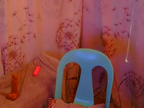 Snapshot of ursexy_prettytrans chatting on 09-14-25, 04:55 ursexy prettytrans online show from 09-14-25, 04:55