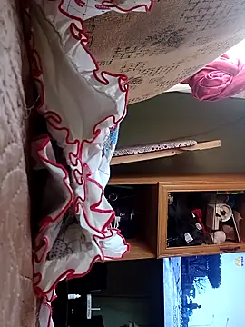 sweetdebbiexxxx online show from 10-15-25, 10:37