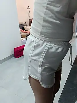 Snapshot of susu_baby chatting on 07-18-26, 03:22 susu baby online show from 07-18-26, 03:22