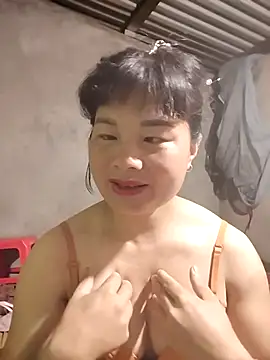 kute-00 online show from 09-28-25, 11:43