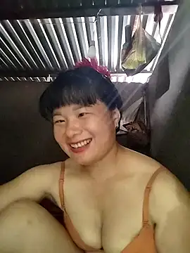 kute-00 online show from 10-01-25, 04:18