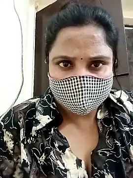 Snapshot of Shikha-mehra7 chatting on 09-20-25, 03:40 Shikha-mehra7 online show from 09-20-25, 03:40