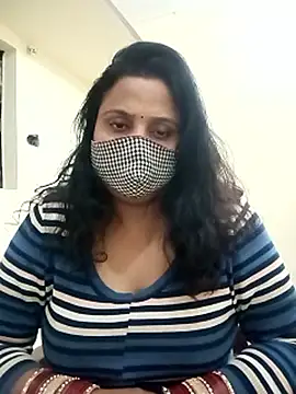 Snapshot of Shikha-mehra7 chatting on 11-04-25, 02:43 Shikha-mehra7 online show from 11-04-25, 02:43