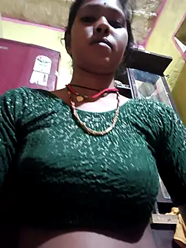 Snapshot of Fasfas2 chatting on 10-05-25, 12:42 Fasfas2 online show from 10-05-25, 12:42