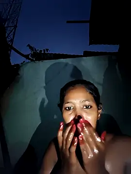 Snapshot of Fasfas2 chatting on 10-11-25, 12:58 Fasfas2 online show from 10-11-25, 12:58