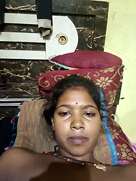 Snapshot of Fasfas2 chatting on 10-17-25, 01:31 Fasfas2 online show from 10-17-25, 01:31