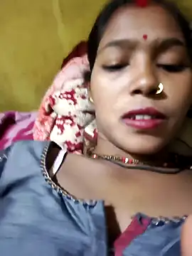 Snapshot of Fasfas2 chatting on 10-18-25, 01:56 Fasfas2 online show from 10-18-25, 01:56