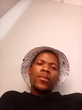 Snapshot of khalazinike chatting on 11-15-25, 02:02 khalazinike online show from 11-15-25, 02:02