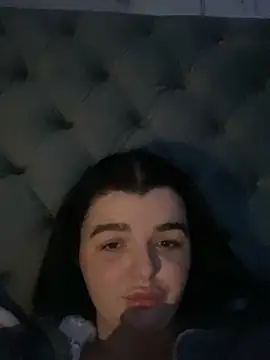 Snapshot of PrettyPaigeBabe chatting on 11-18-25, 07:02 PrettyPaigeBabe online show from 11-18-25, 07:02