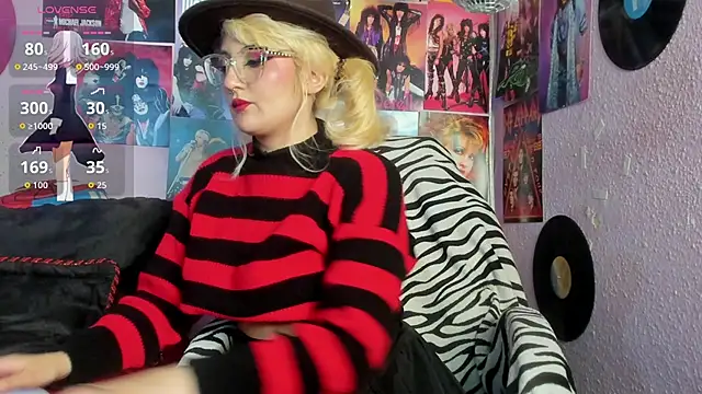 Avril Maria online show from 10-10-25, 06:40