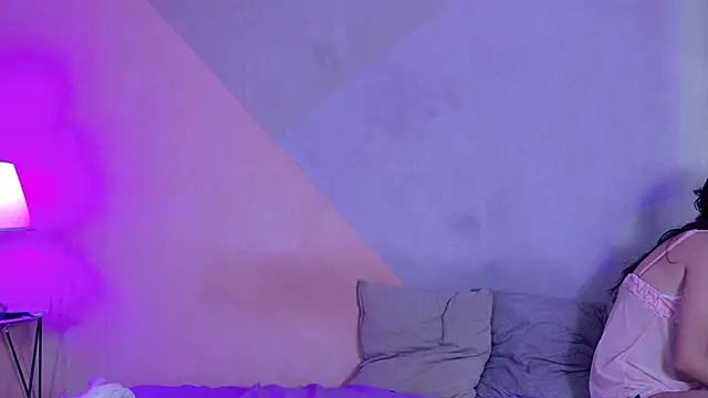 Laura and Kevin online show from 09-13-25, 01:44