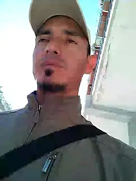 Snapshot of JuanD_vero chatting on 10-12-25, 08:13 JuanD vero online show from 10-12-25, 08:13