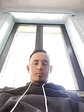 Snapshot of JuanD_vero chatting on 11-30-25, 09:57 JuanD vero online show from 11-30-25, 09:57