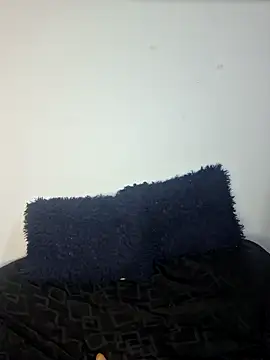 megan222  online show from 09-18-25, 12:23