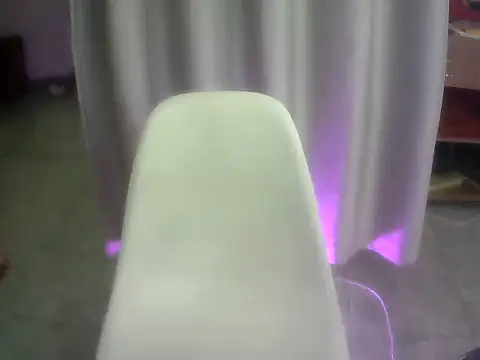 Linngao online show from 10-15-25, 04:45