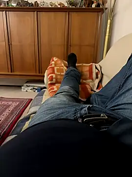 Snapshot of randyandy67 chatting on 10-08-25, 06:38 randyandy67 online show from 10-08-25, 06:38