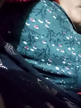 Kavya hot online show from 12-19-25, 08:32