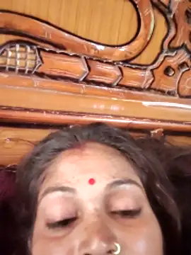 Kavya hot online show from 06-03-26, 07:22