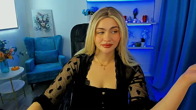 LeslieMineg online show from 10-23-25, 08:18