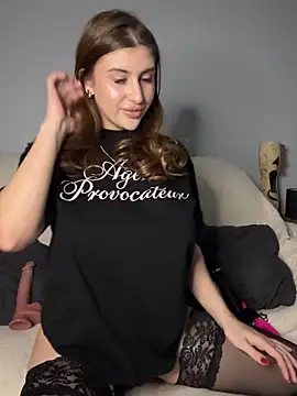 Playboy Lou8 online show from 10-18-25, 04:08