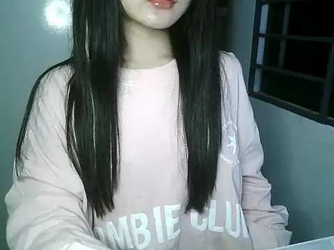 Annabelle-e online show from 12-16-25, 05:07