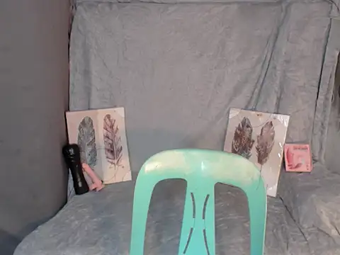 SerenityFoxx online show from 10-25-25, 09:06