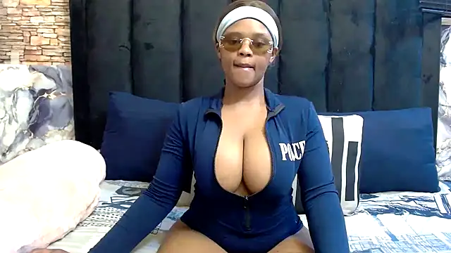 SexyBaddieXXX online show from 08-09-26, 06:35