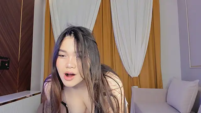 yummmymommy online show from 10-02-25, 01:18