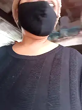 Rakhi sawant143 online show from 12-18-25, 02:28