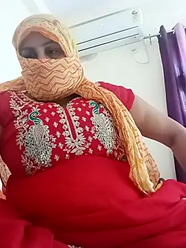 Rakhi sawant143 online show from 04-27-26, 09:40