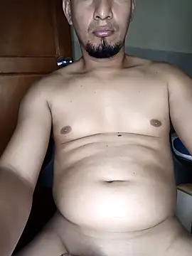 xeneize2190 online show from 10-24-25, 02:52