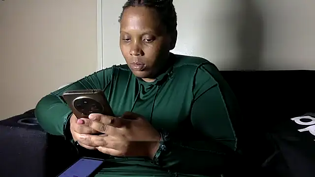 Snapshot of Judylicius chatting on 03-12-26, 05:52 Judylicius online show from 03-12-26, 05:52