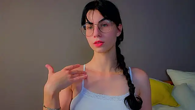 ArlineJanik online show from 09-26-25, 11:14