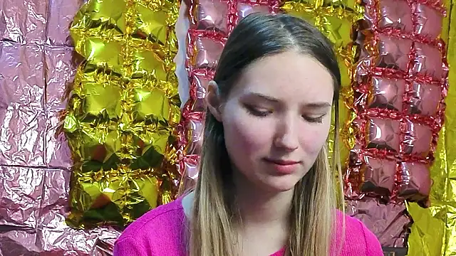  kikiclark   online show from 03-16-26, 05:17