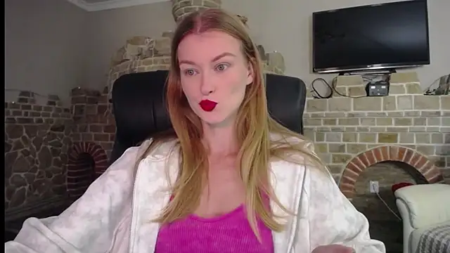 Snapshot of MysticVenus_ chatting on 09-18-25, 03:36 MysticVenus online show from 09-18-25, 03:36