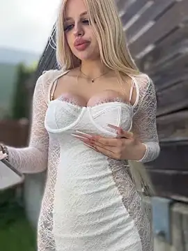 Steffi Snowbunny online show from 05-03-26, 01:06