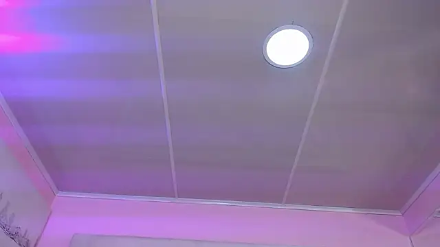 Snapshot of Miaa_Smithh__ chatting on 11-14-25, 12:15 Miaa Smithh online show from 11-14-25, 12:15