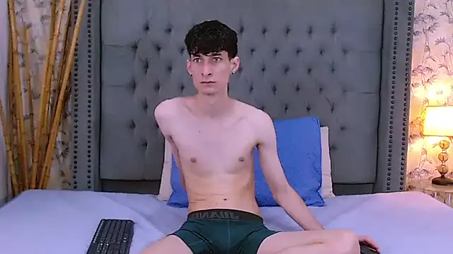 Luke Carter online show from 09-18-25, 01:02