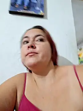 Snapshot of casandra0925 chatting on 09-11-25, 03:17 casandra0925 online show from 09-11-25, 03:17