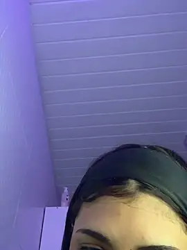 luluzinhax online show from 09-28-25, 03:01